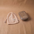 Bento Large 1 i rustfrit stål 18/8 med lys netpose i bomuld fra Yummii Yummii