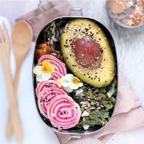 Bento Small 1 i rustfrit stål 18/8 med avocado, rødbede og grønt fra Yummii Yummii