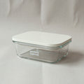 Glasbeholder Sea Shell Small 370 ml i borosilikatglas med lyst MDF-låg, lukket, fra Yummii Yummii